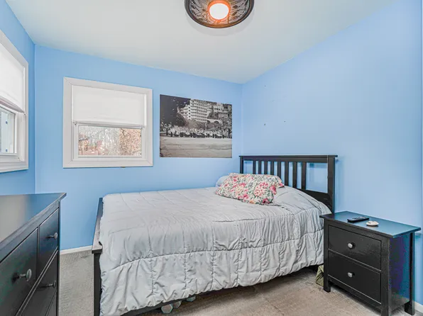 115 Sheraden Avenue image 21 of 31