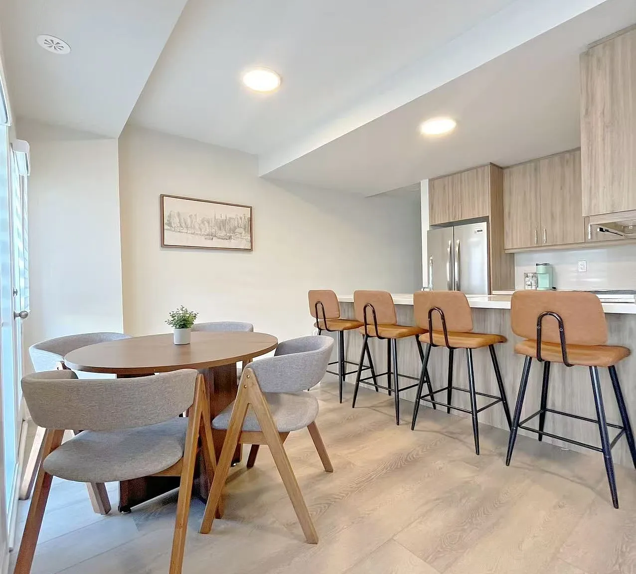 3 bed, $3,500 — Photo 3