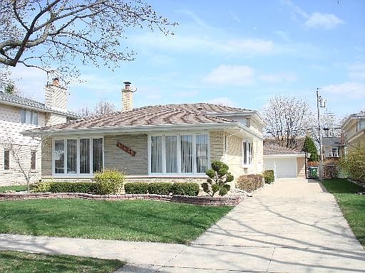 1st image of 10425 Linder Ave