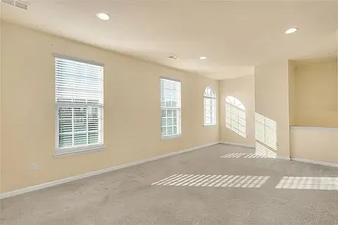311 Arrowwood Ln #311 — Photo 2