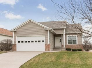 6305 Cakebread Ct, Marion, IA 52302