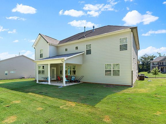 4th image of 128 Charolais Dr