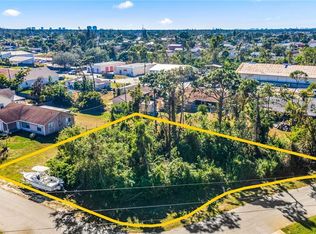 18432 Narcissus Rd, Fort Myers, FL 33967