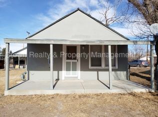 2302 E 10th St, Cheyenne, WY 82001