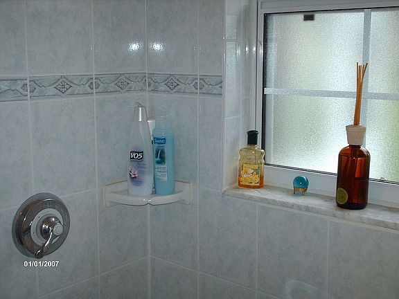 New Bathroom Tile