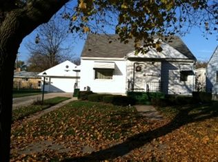 1810 S Van Buren St, Bay City, MI 48708