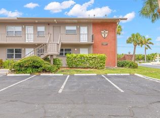 2 Causeway Blvd APT 101, Dunedin, FL 34698