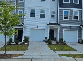 4926 Southern Magnolia Dr, Raleigh, NC 27604