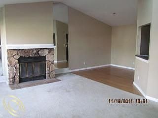 4th image of 34665 W Wilma Ct