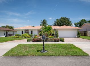 4853 Willow Dr, Boca Raton, FL 33487