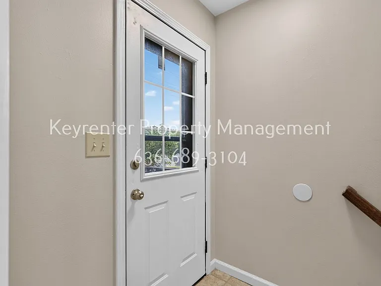 357 Della Dr — Photo 20
