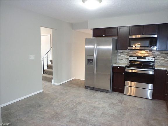 3rd image of 8329 Lorraine Dr