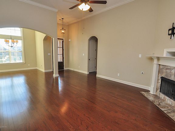 4th image of 7161 Whittier Dr