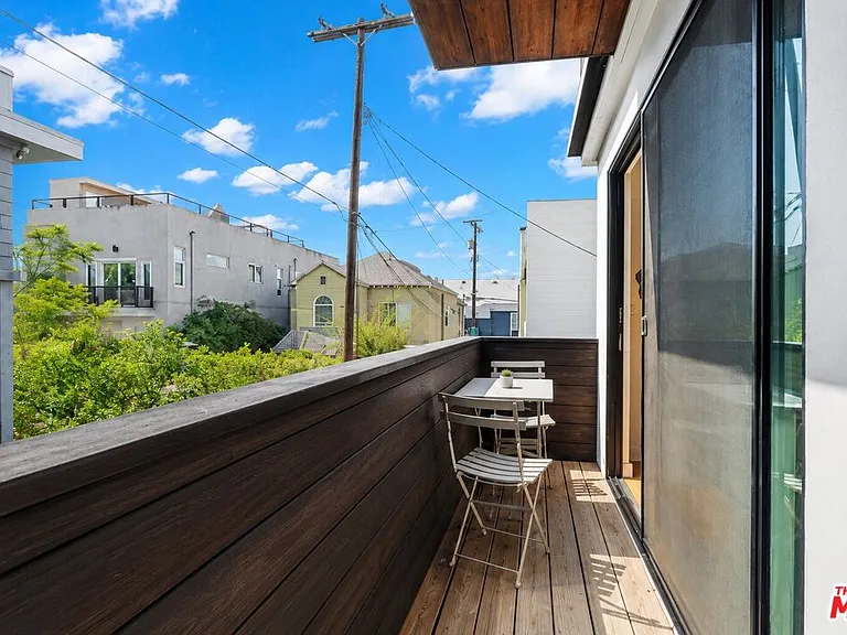 1001 Main St — Photo 17
