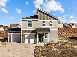 690 New Castle Ln, Spring Lake, NC 28390