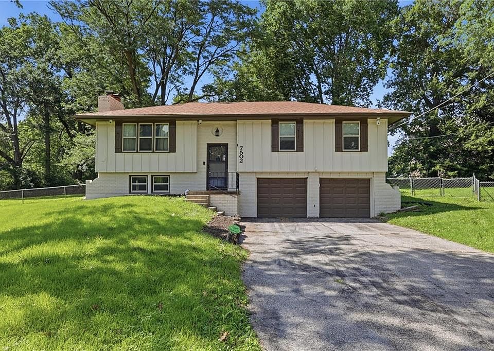 1st image of 7502 Donal Ave