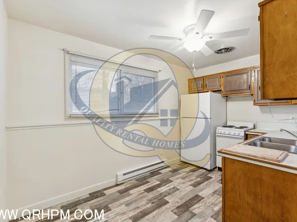 Remodeled 2 bedroom units in Clio