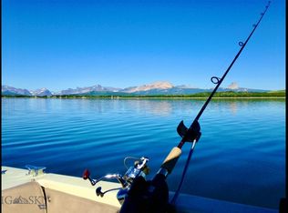 15A S Shore Rd, Babb, MT 59411