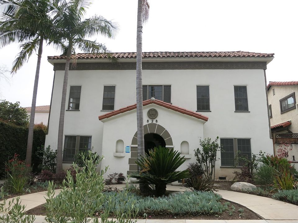 1st image of 828 14th St APT 4