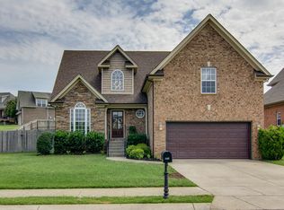 1018 Red Pepper Rdg, Spring Hill, TN 37174
