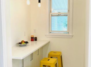 14 Davis Rd #2, Belmont, MA 02478