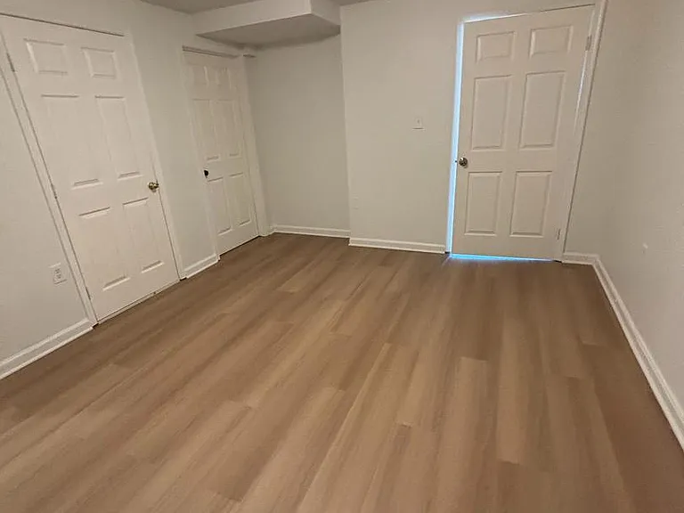 2900 Madeira Ct — Photo 17