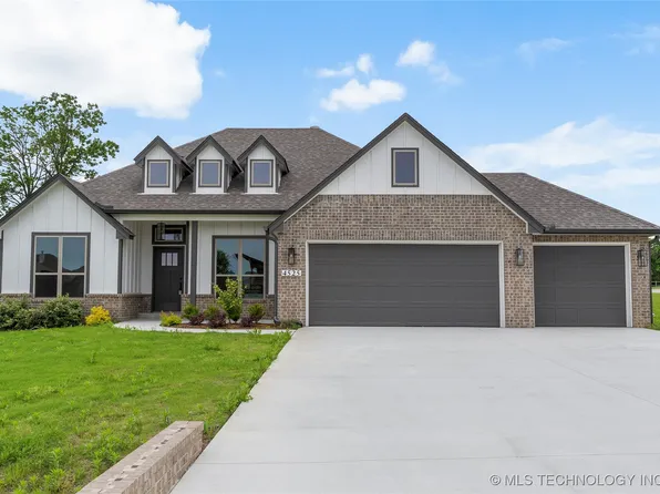 4525 S Holly Ave W, Sand Springs, OK 74063