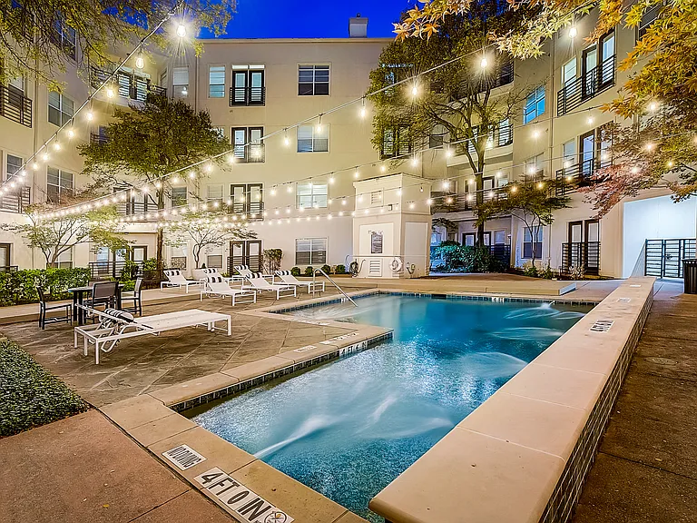 5 Mockingbird Apartments — Photo 56