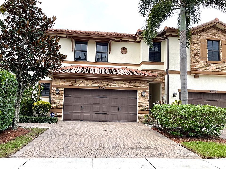 1st image of 8401 Lakeview Trl #8401