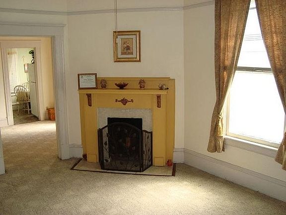 Unit 3 living room