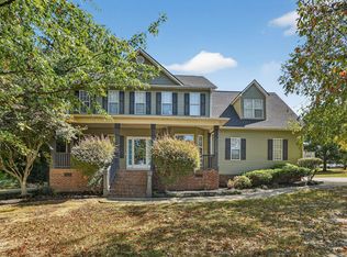 27 Elvis Dr, Garner, NC 27529