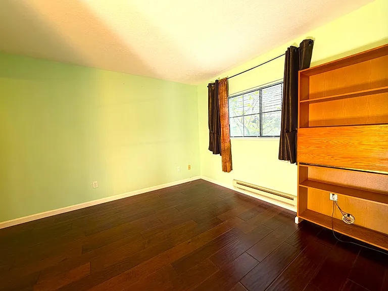 4000 Carman Dr #6 — Photo 27