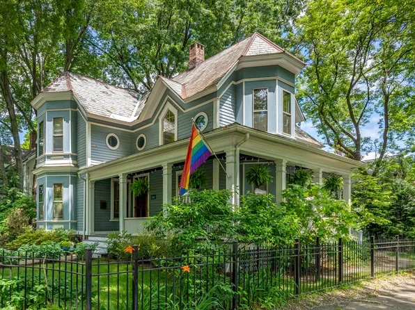 141 State St, Northampton, MA 01060