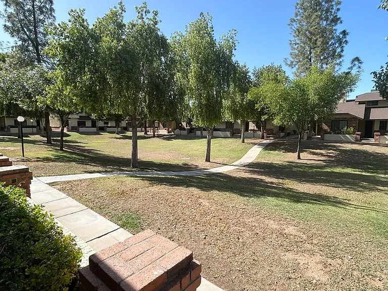 170 E Guadalupe Rd #80 — Photo 2
