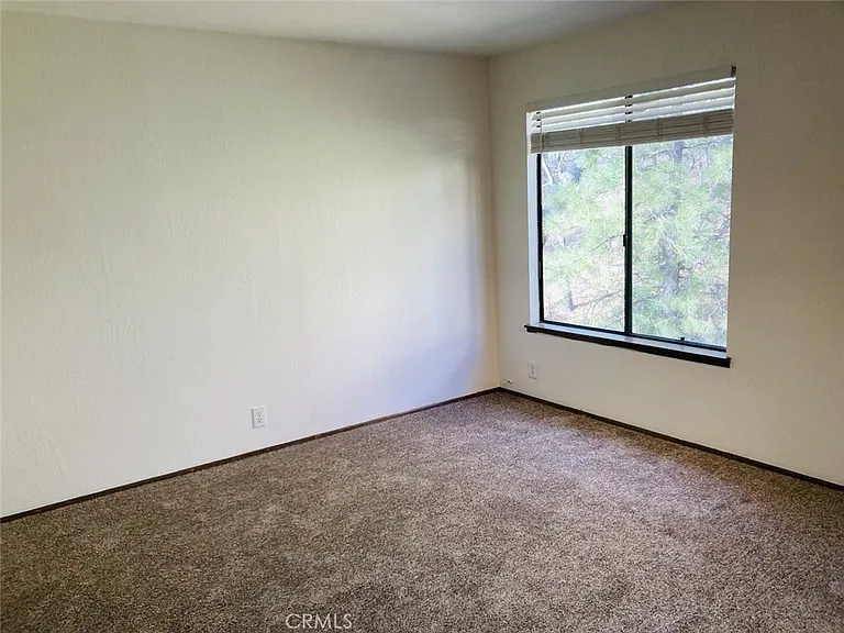 27657 Peninsula Dr — Photo 20