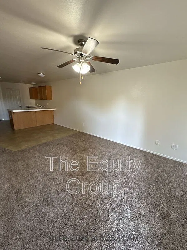 2 bed, 2.0 bath, 1040 sqft, $1,450 — Photo 2