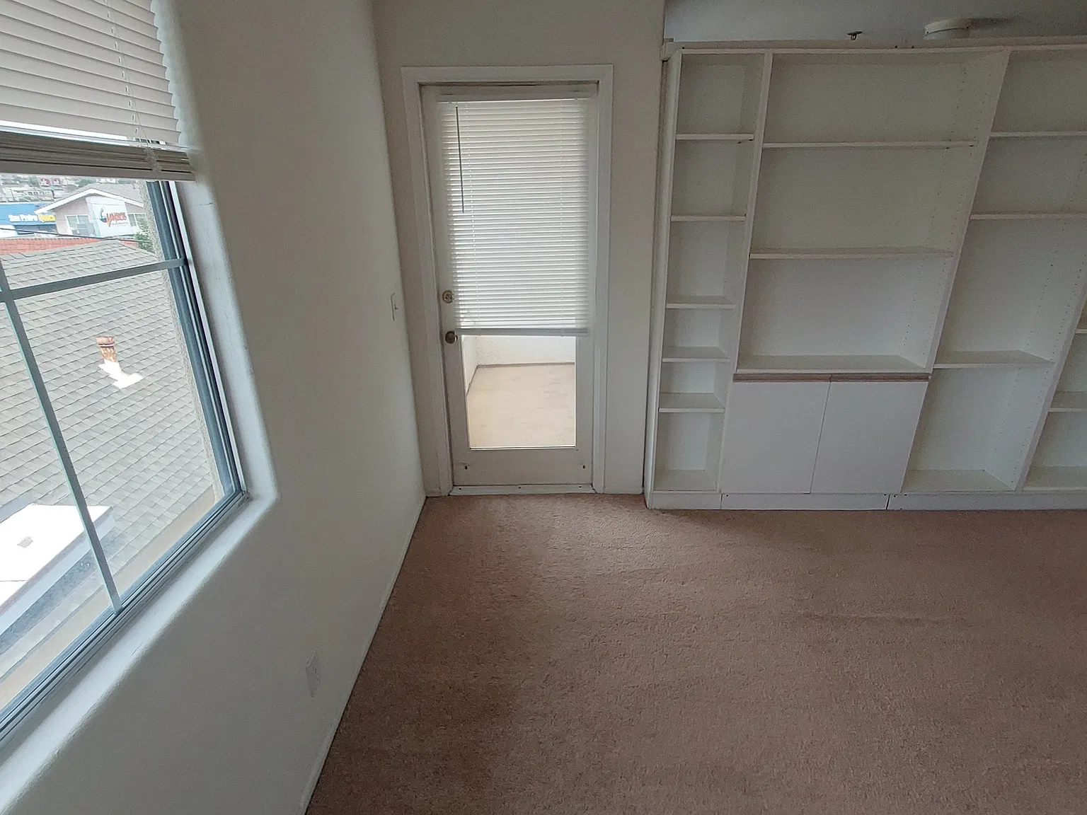 1 bed, 500 sqft, $1,600 — Photo 3