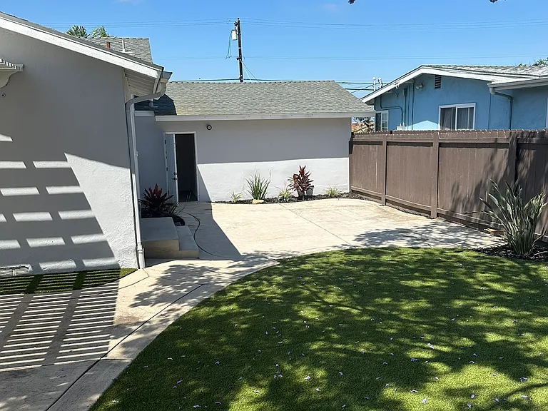 1169 Hilltop Dr — Photo 33
