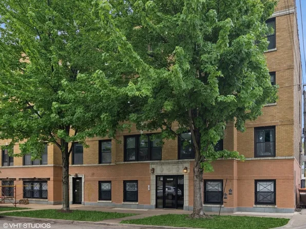 2709 W Altgeld St #2, Chicago, IL 60647
