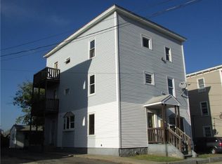 332 Paradis Ave, Woonsocket, RI 02895