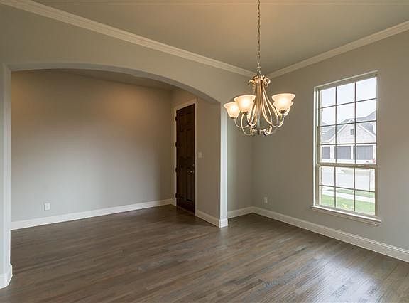 4th image of 5783 Lightfoot Ln