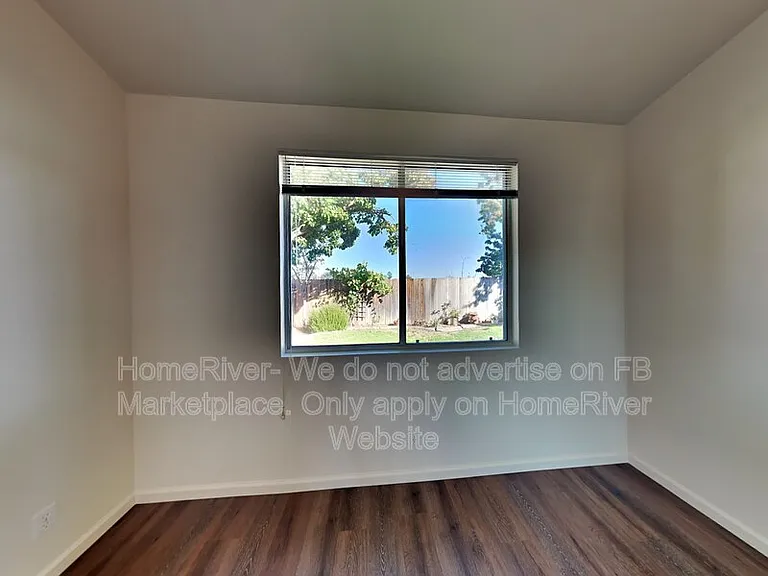 8453 Mockenhaupt Ct — Photo 8