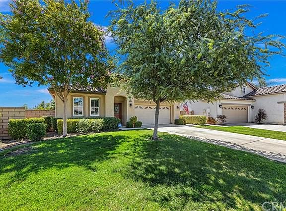 3rd image of 29574 Cedar Glen Ln