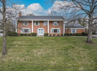 1133 Brittany Hills Dr, Dayton, OH 45459