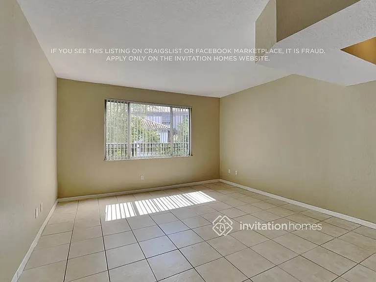 741 SW 148th Ave #710 — Photo 4