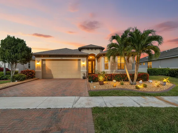 11447 SW Lake Park Drive, Port St Lucie, FL 34987