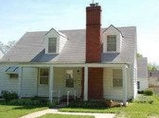 2440 SE Maryland Ave, Topeka, KS 66605