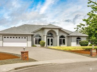 9210 Overton Ct SE, Olympia, WA 98513
