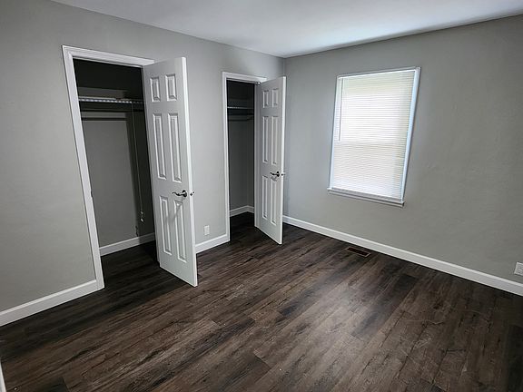 3rd image of 324 N Roosevelt St
