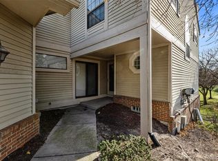 5611 Drake Hollow Dr W, West Bloomfield, MI 48322